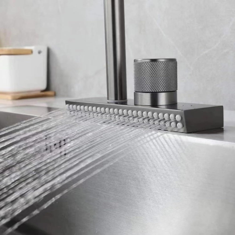 Mitigeur Gris Avec Cascade D'Eau - TOREN