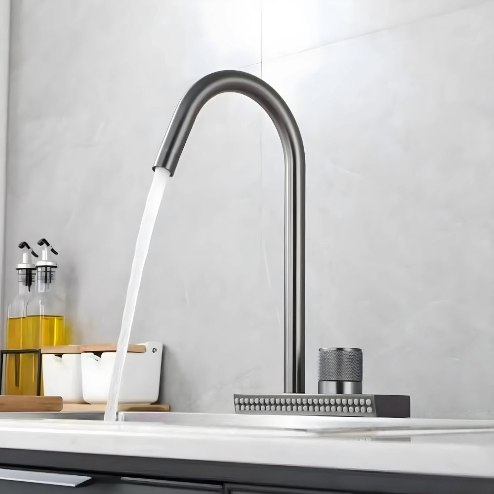 Mitigeur Gris Avec Cascade D'Eau - TOREN